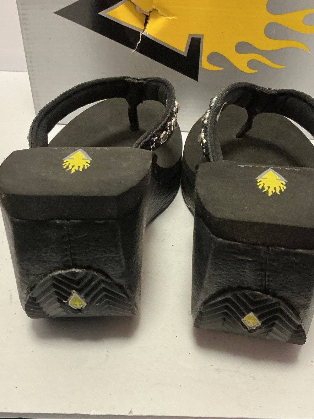 Volatile Black Wedge Thong Sandals with Crystal Accents - Picture 6 of 8